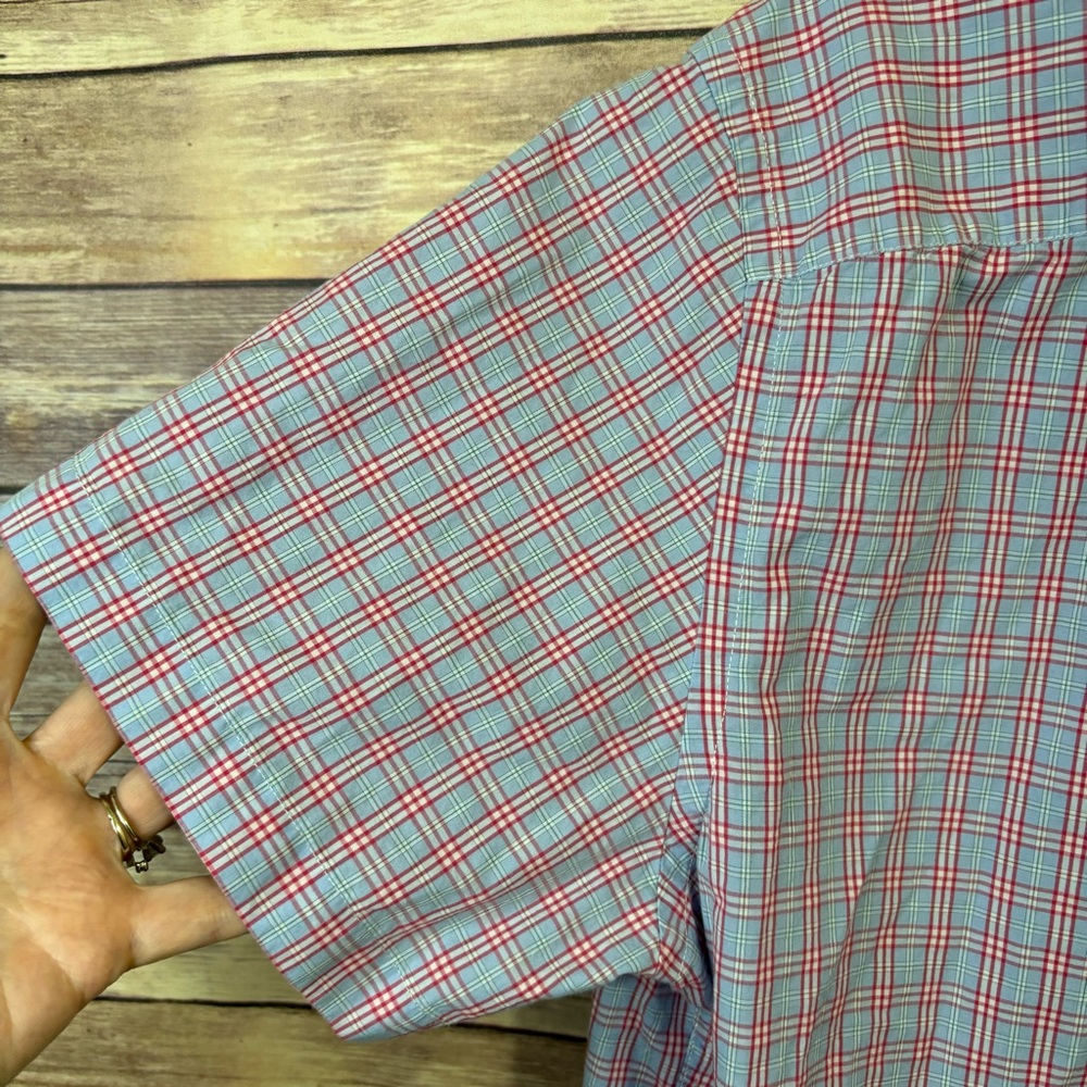 UNTUCKit Shirt Mens Sz L Blue Red Plaid Short Sleeve EUC F1 - Picture 5 of 6